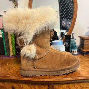 Chestnut UGGS Used Condition